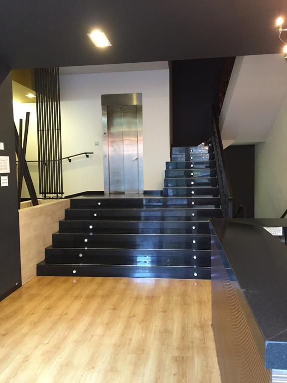 Hotel Restaurante Derby O Carballiño Zewnętrze zdjęcie