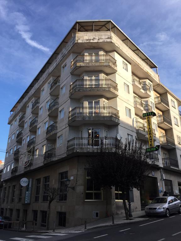 Hotel Restaurante Derby O Carballiño Zewnętrze zdjęcie